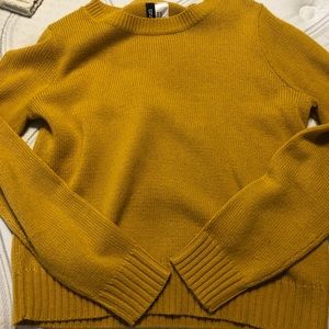 H&M sweater